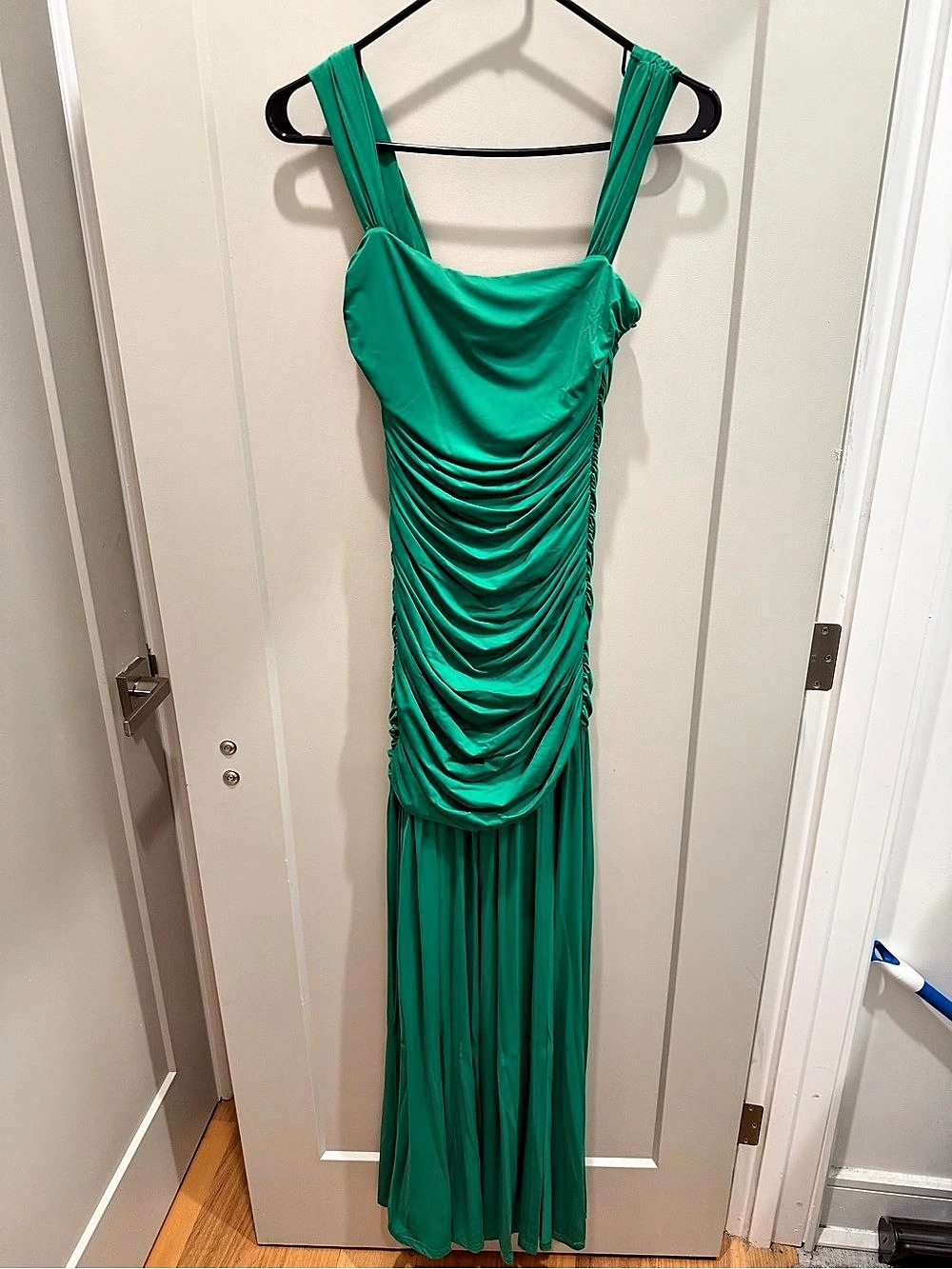 RUNAWAY THE LABEL Ruched Maxi Dress in Green Size Small Like New